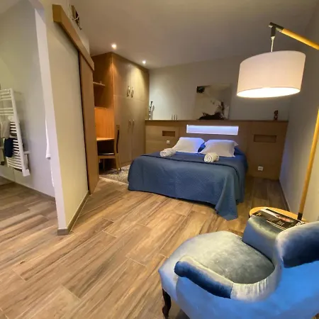 Le Du Castelbosc * Hagedet