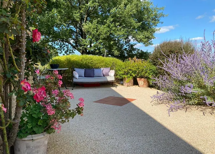 Le Du Castelbosc بيت للعطل Hagedet